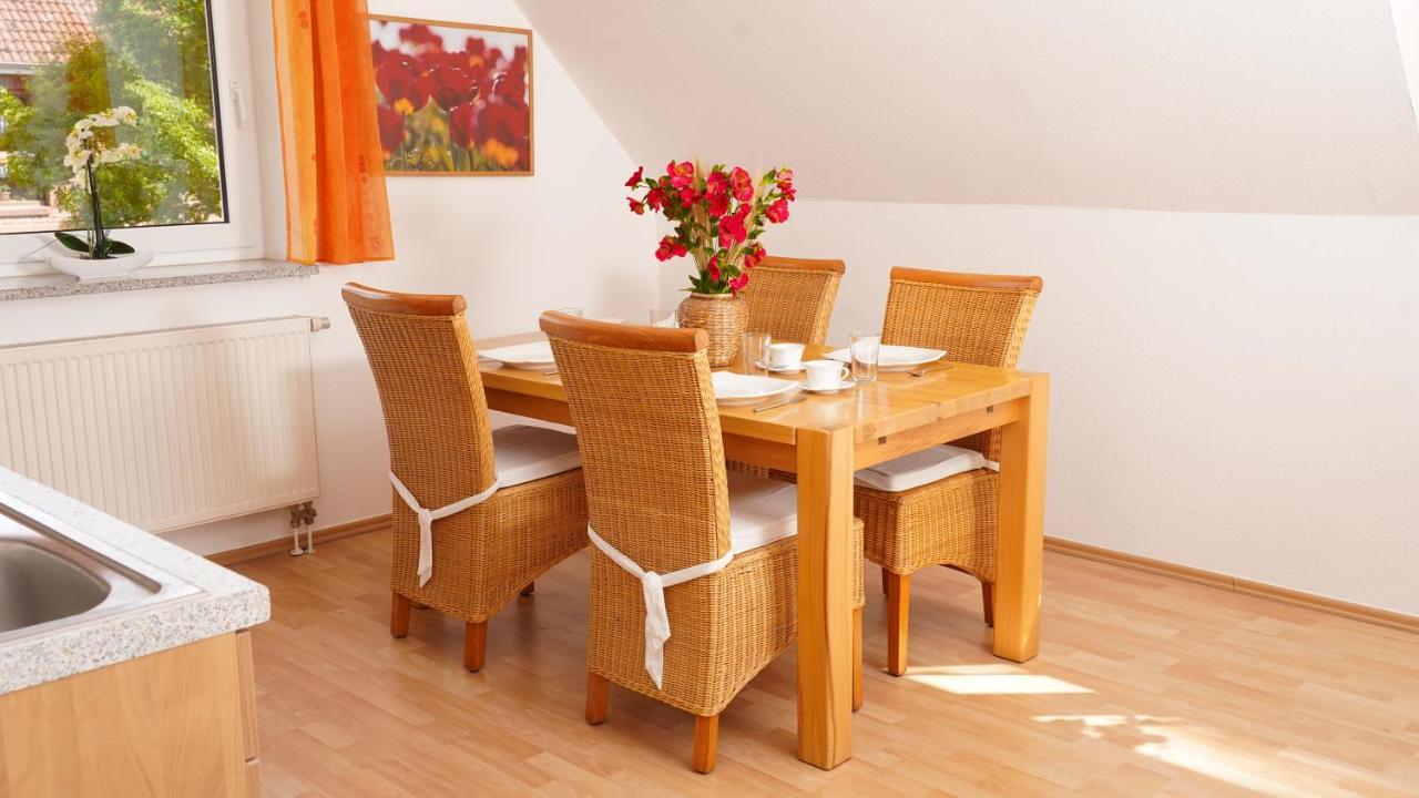 3 Schlafzimmer 8 Gaste Ruhig 110Qm Nahe Flughafen Norderstedt Luaran gambar
