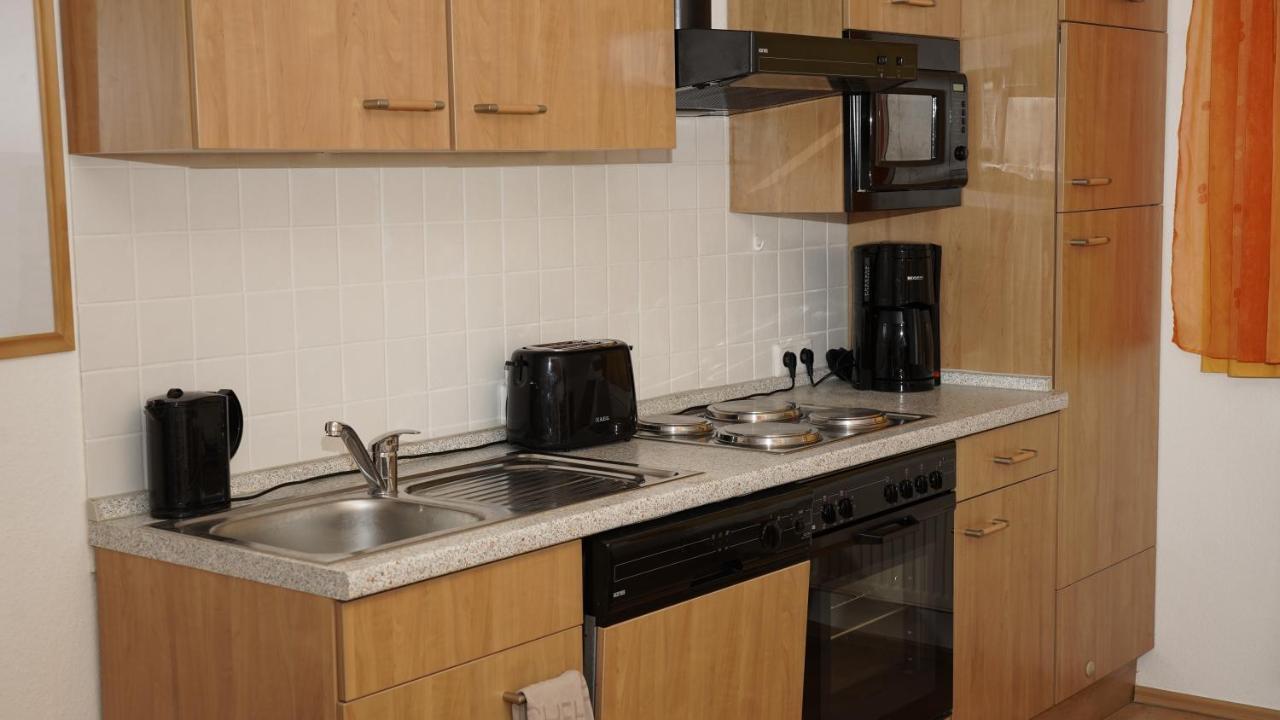 3 Schlafzimmer 8 Gaste Ruhig 110Qm Nahe Flughafen Norderstedt Luaran gambar