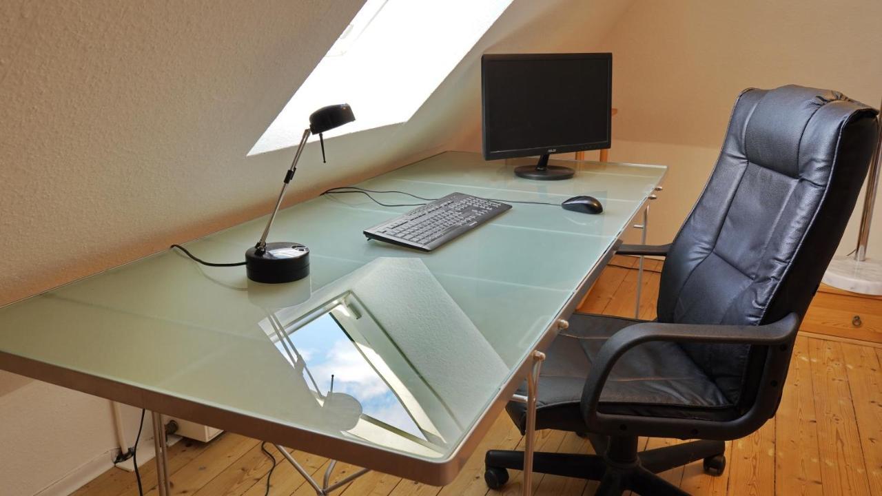 3 Schlafzimmer 8 Gaste Ruhig 110Qm Nahe Flughafen Norderstedt Luaran gambar