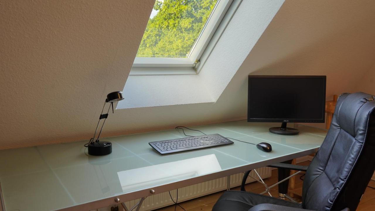 3 Schlafzimmer 8 Gaste Ruhig 110Qm Nahe Flughafen Norderstedt Luaran gambar