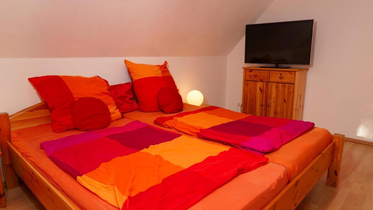 3 Schlafzimmer 8 Gaste Ruhig 110Qm Nahe Flughafen Norderstedt Luaran gambar