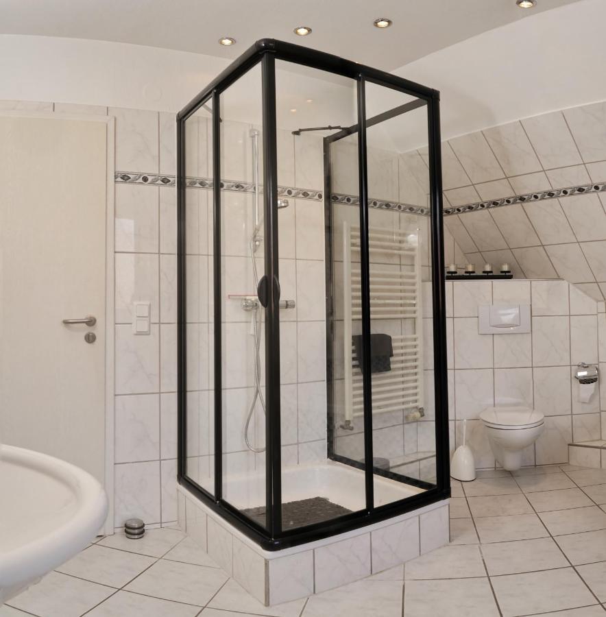 3 Schlafzimmer 8 Gaste Ruhig 110Qm Nahe Flughafen Norderstedt Luaran gambar