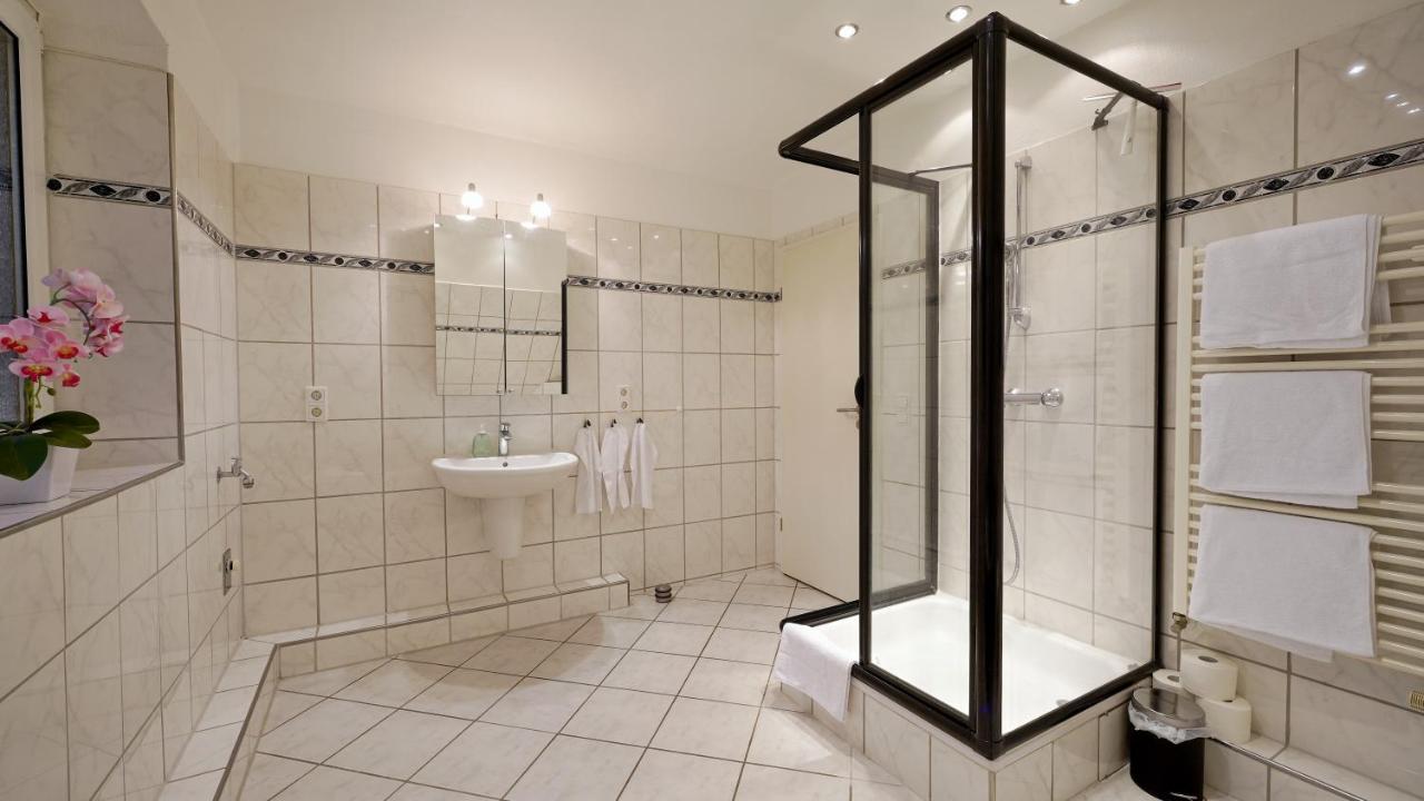 3 Schlafzimmer 8 Gaste Ruhig 110Qm Nahe Flughafen Norderstedt Luaran gambar
